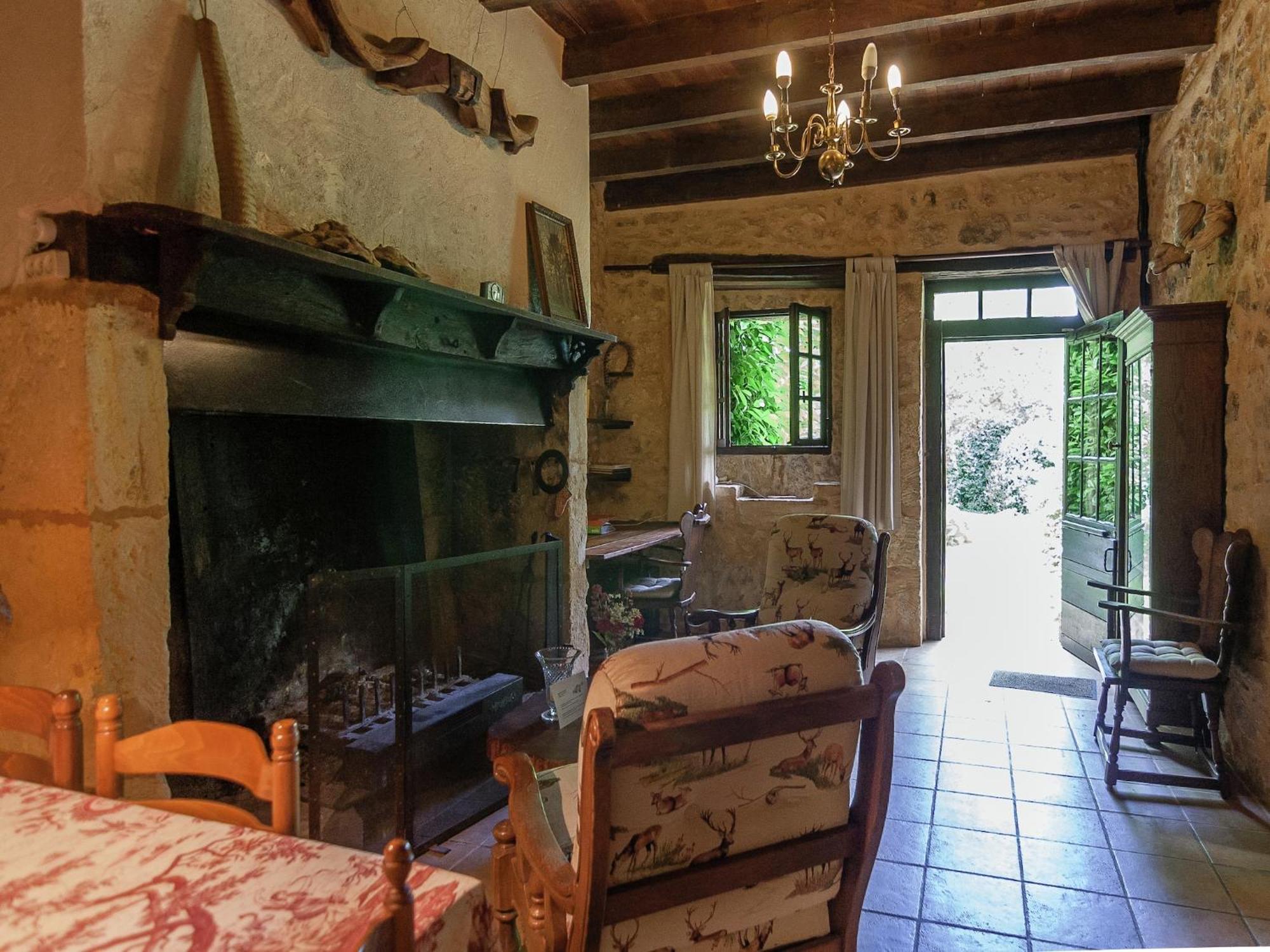 Cottage In Les Eyzies De Tayac Sireuil With Pool Meyrals Exterior foto